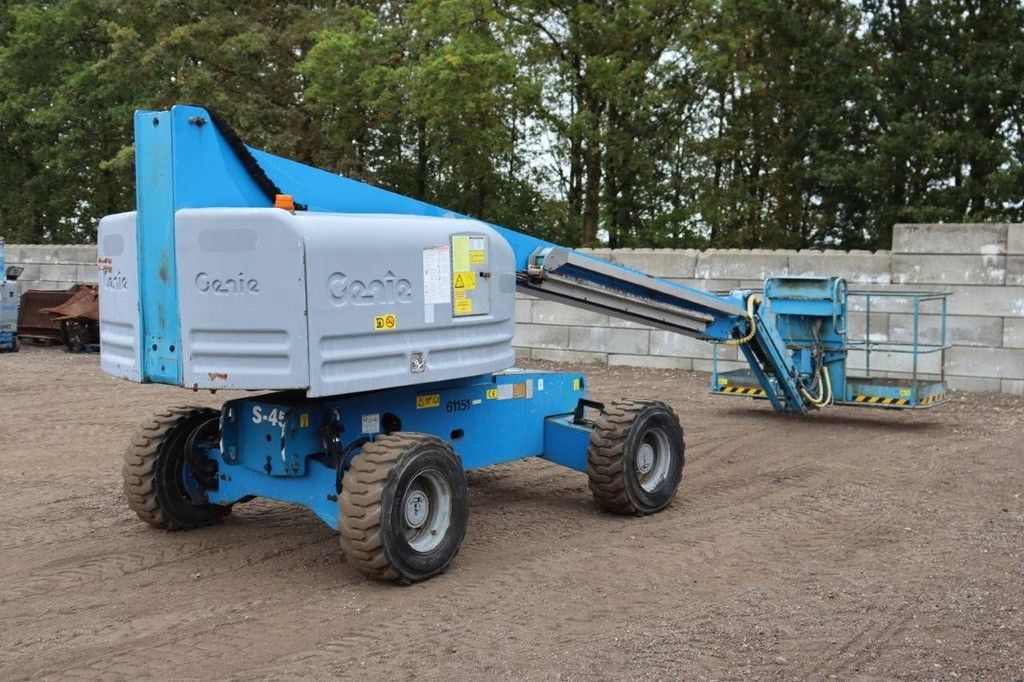 Genie S-45 Diesel 15.72m Telescopic Boom Lift 2008