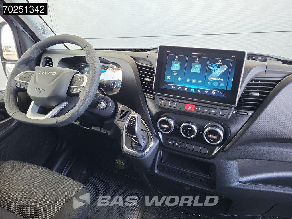 Iveco Daily 35S21 3.0L Black Edition Automaat L2H1 210PK Laag Dak 2025-Model 3,5t Trekhaak ACC Navi LED Camera Parkeersensoren Euro6 L2 8m3 A/C Towbar