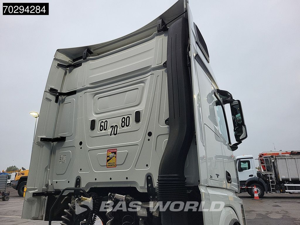 Mercedes Actros Actros 1851 4X2 BigSpace Retarder ACC Euro 6