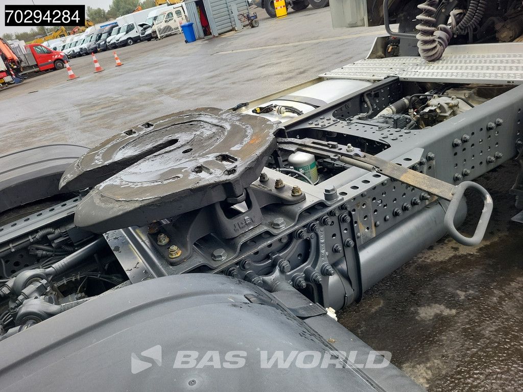 Mercedes Actros Actros 1851 4X2 BigSpace Retarder ACC Euro 6