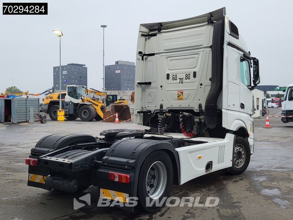 Mercedes Actros Actros 1851 4X2 BigSpace Retarder ACC Euro 6