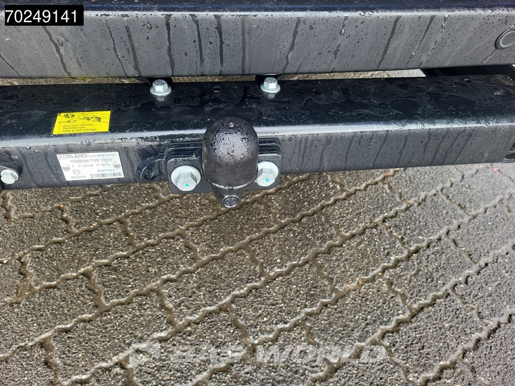 Iveco Daily 35C21 3.0L Automaat 210PK L2H2 Dubbellucht 2025-Model 3,5t Trekhaak ACC LED Navi Camera Euro6 L3 12m3 A/C Towbar