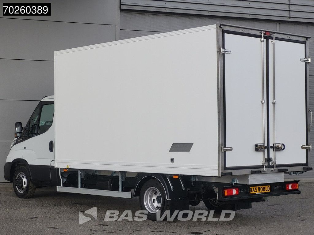 Iveco Daily 35C21 3.0L Koelwagen Vries Carrier Xarios 350 230V stekker CarPlay Airco ACC Koel Koeler Vriezer Vrieswagen Kühler Bakwagen Kühlwagen Kühlkoffer Vries Frigo Bakwagen 17m3 Klima