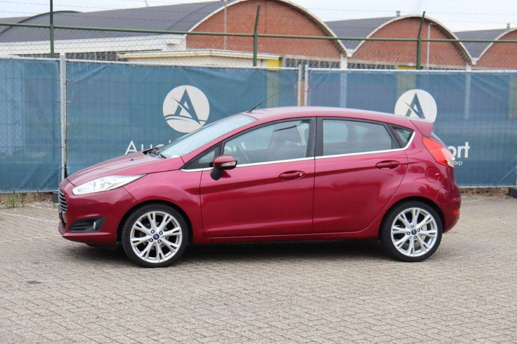 Ford Fiesta Petrol 101hp 2015 (Margin)