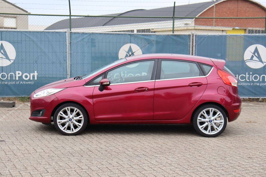 Ford Fiesta Petrol 101hp 2015 (Margin)