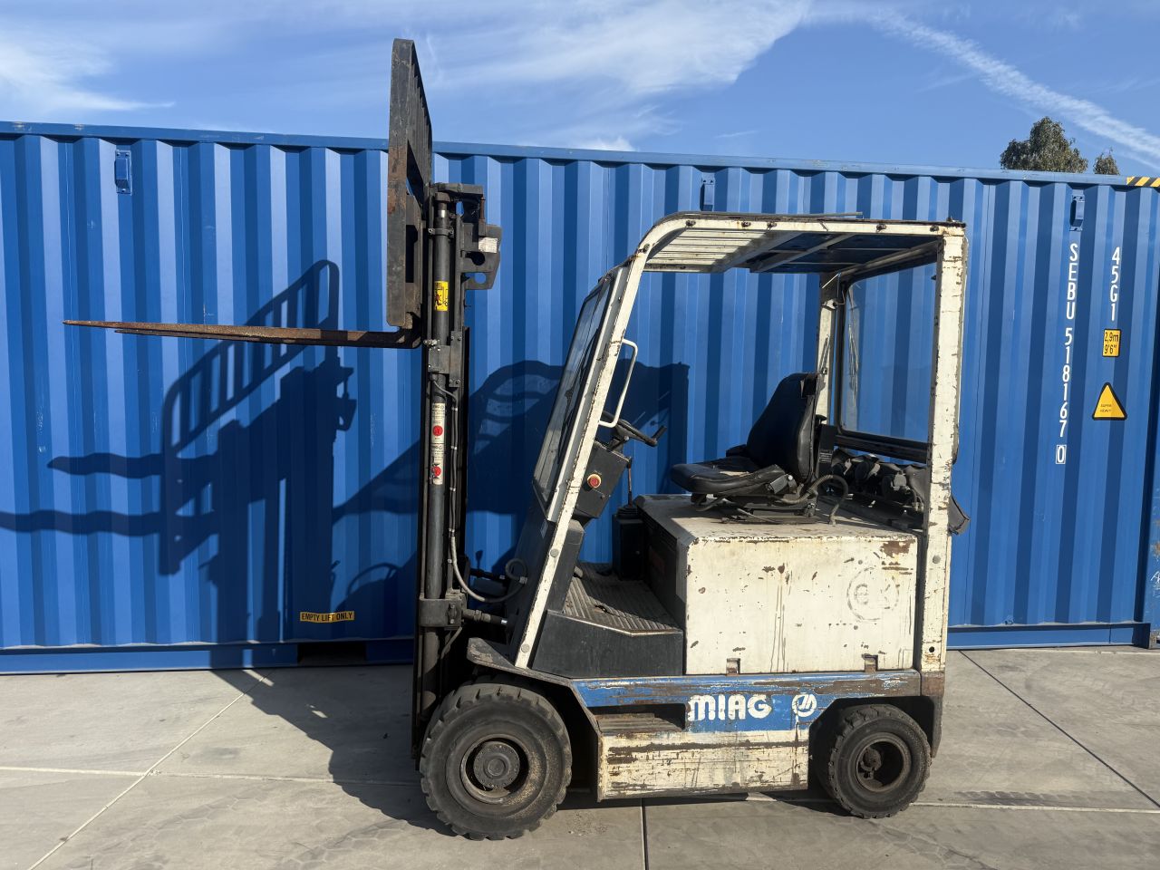 2 tonner elektrische heftruck Freelift goede accu 4500 uur