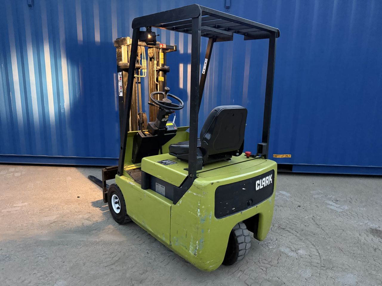 Compacte Clark 1200KG elektrisch 3-delig Freelift Sideshift