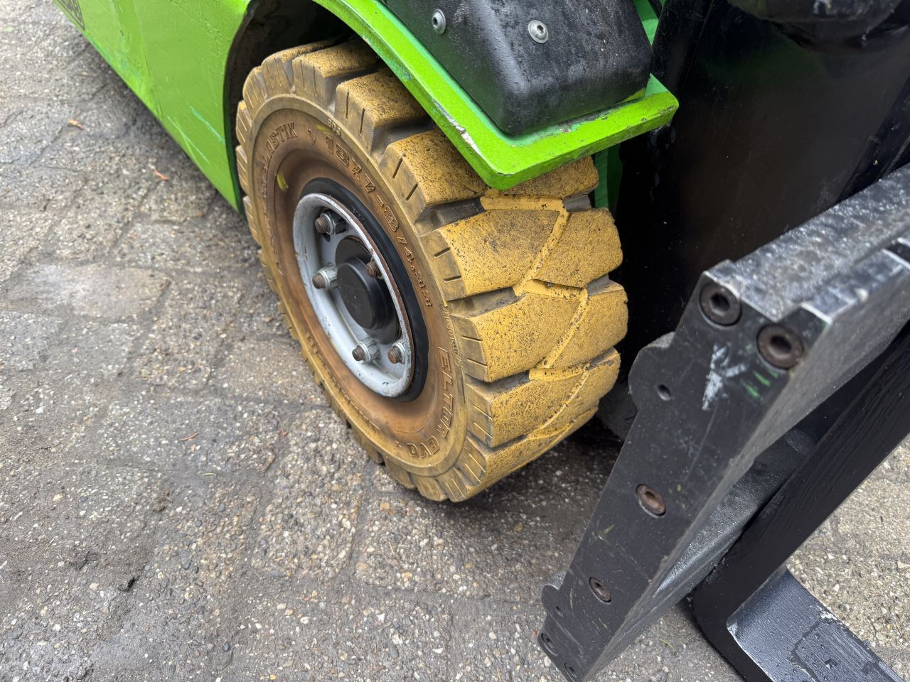 Cesab 1500KG BJ2018 triplex 7M! Sideshift keuring 4200uur