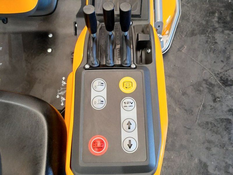 Stiga Park Pro 900 AWX  Mähwerk und Schneeschild