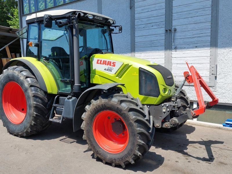 Claas Axos 330