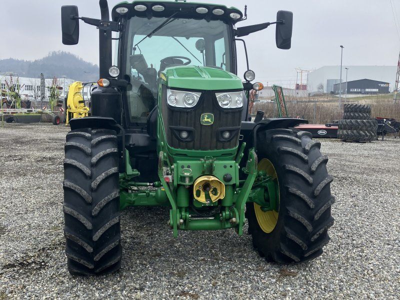 John Deere 6145R