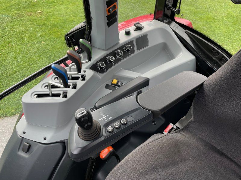 Valtra A85