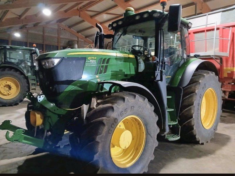 John Deere 6175R