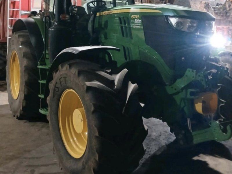 John Deere 6175R