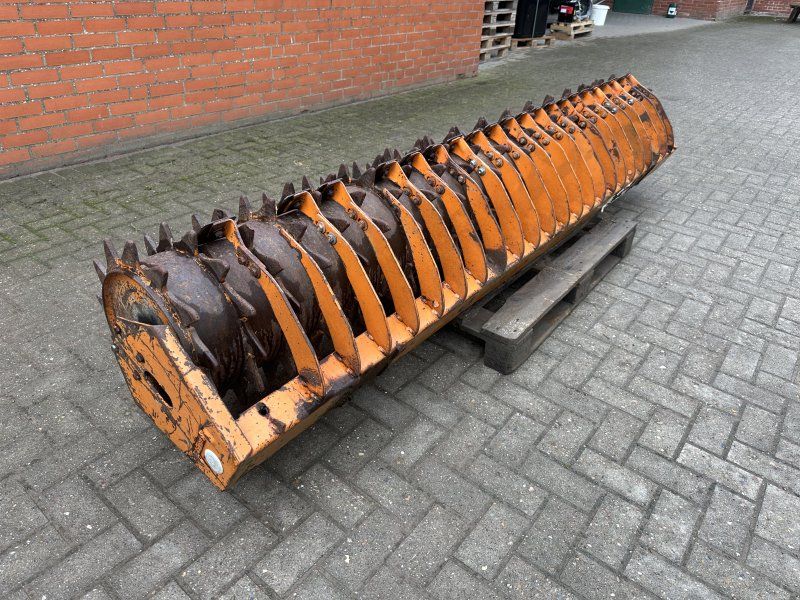Amazone Zahnpacker