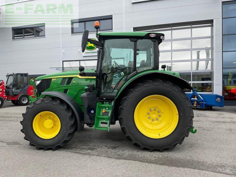 John Deere 6R 110
