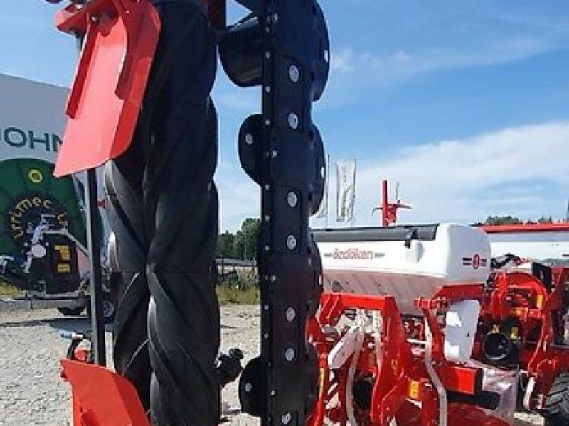 Kosiarka dyskowa z kondycjonerem walcowym DM-210