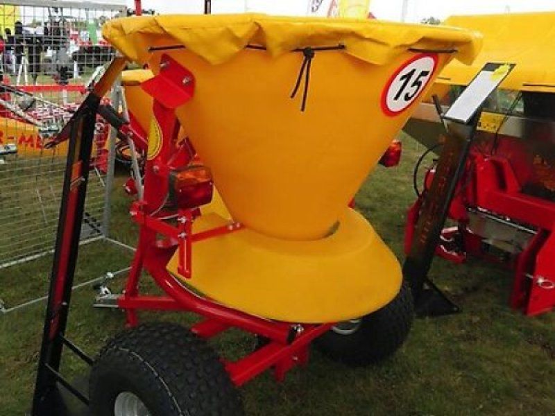 Jar-met rozsiewacz nawozów ciągany GP 200
