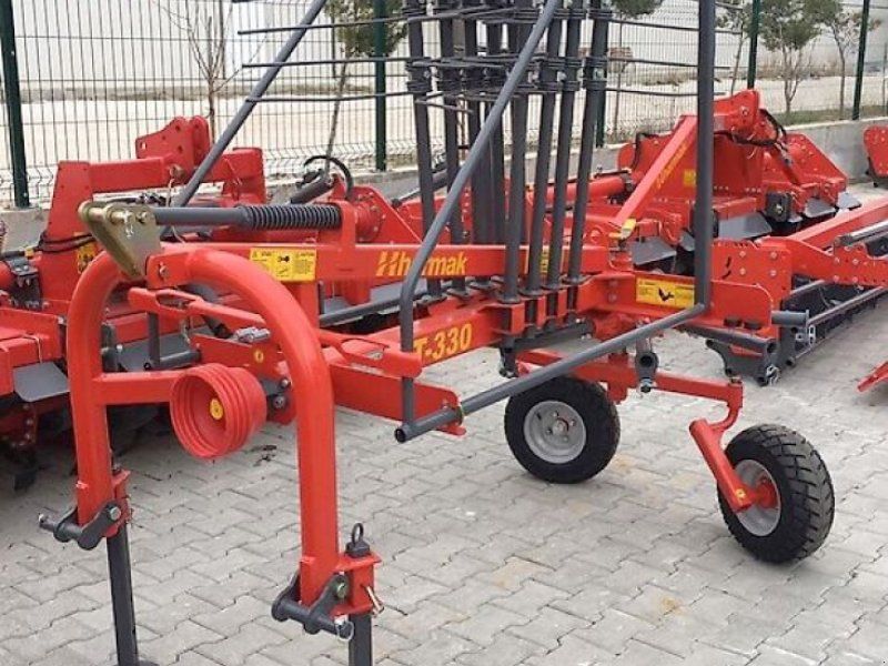Zgrabiarka karuzelowa Harmak HT- 330