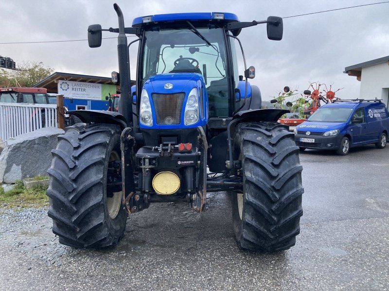 New Holland TS 135