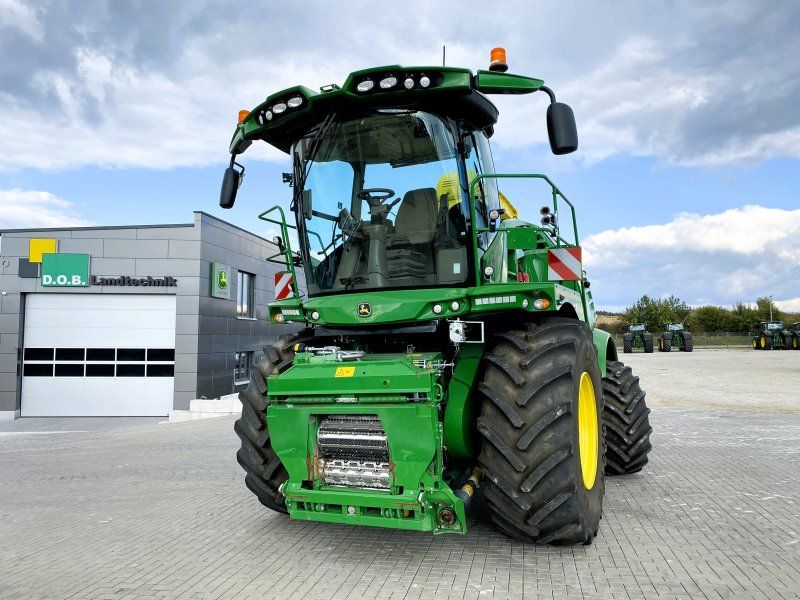John Deere 8500