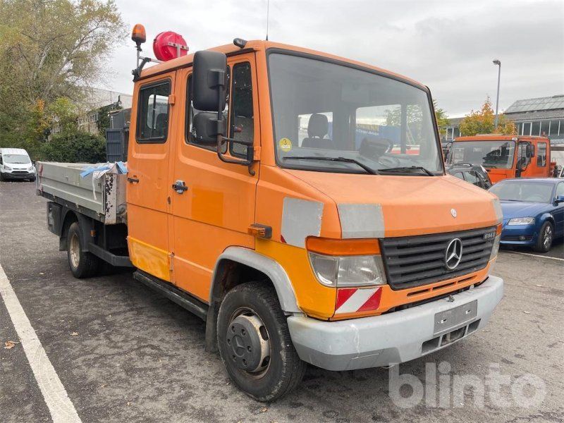 Mercedes-Benz Vario 614 D
