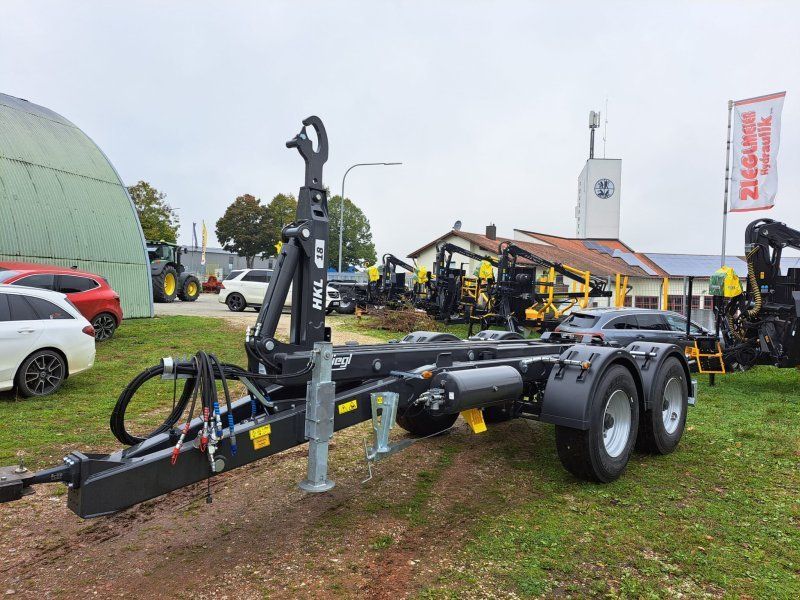 Fliegl HKL 18 Hacken-Tandemanhänger