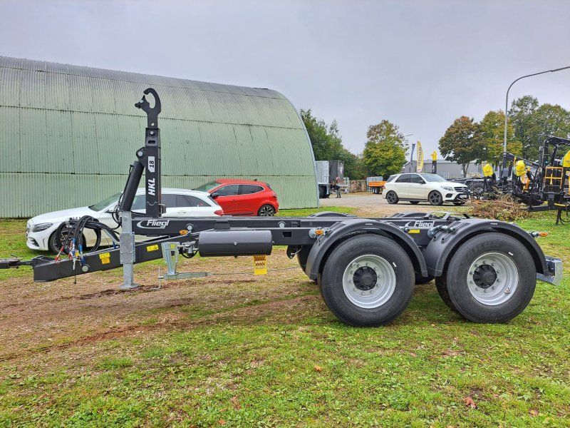 Fliegl HKL 18 Hacken-Tandemanhänger