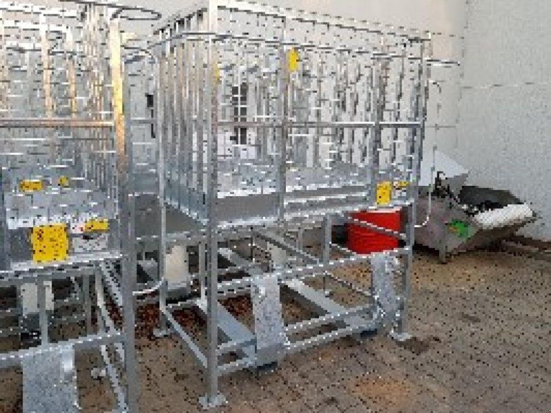 Fliegl Arbeitsbühne hoch zn