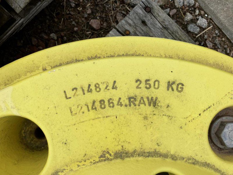 John Deere 2x 250kg