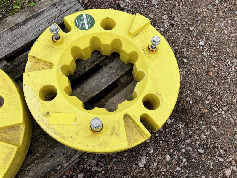 John Deere 2x 250kg