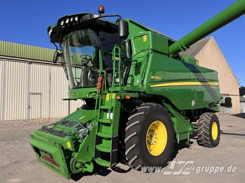 John Deere W550