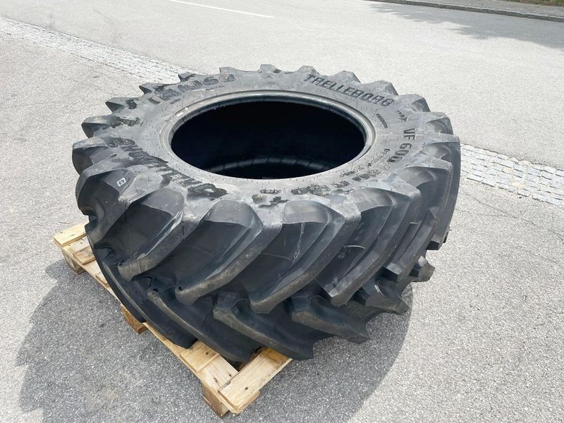 Trelleborg VF 600/60 R 30 TM 1060 Reifen