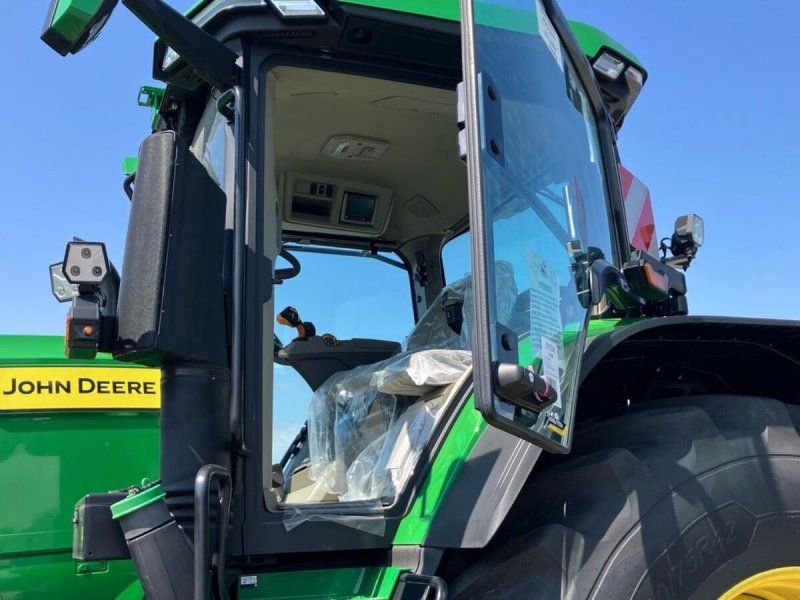 John Deere 7R 290