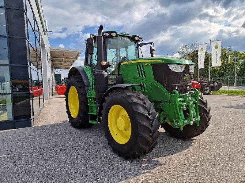 John Deere 6195M