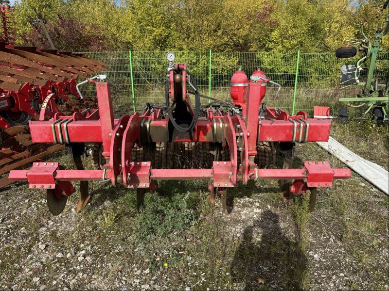 HE-VA Gras Tiller