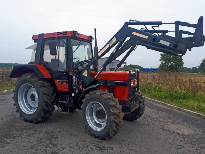 Case IH 844+ Frontlader