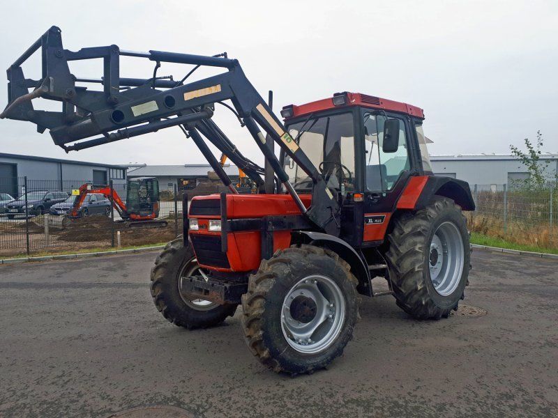 Case IH 844+ Frontlader