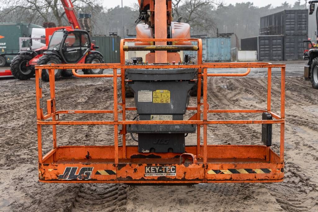 JLG 1350 SJP