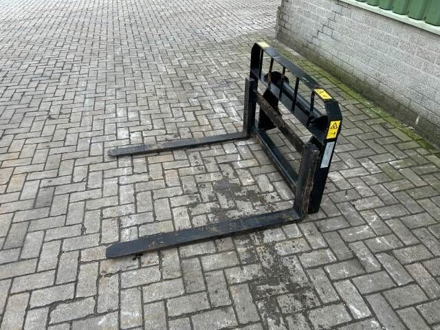 Manitou Pallet Forks 1200