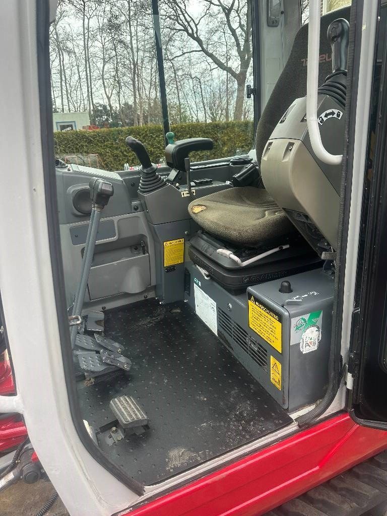 Takeuchi TB228 gereserveerd