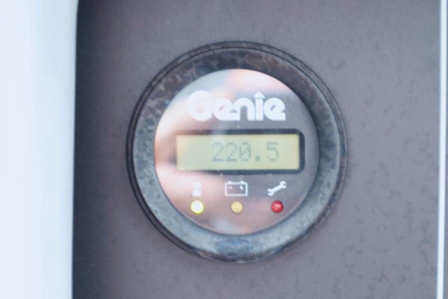 Genie Z45FE/DC Hybrid Hybrid, 4x4 Drive, 16m Working Hei