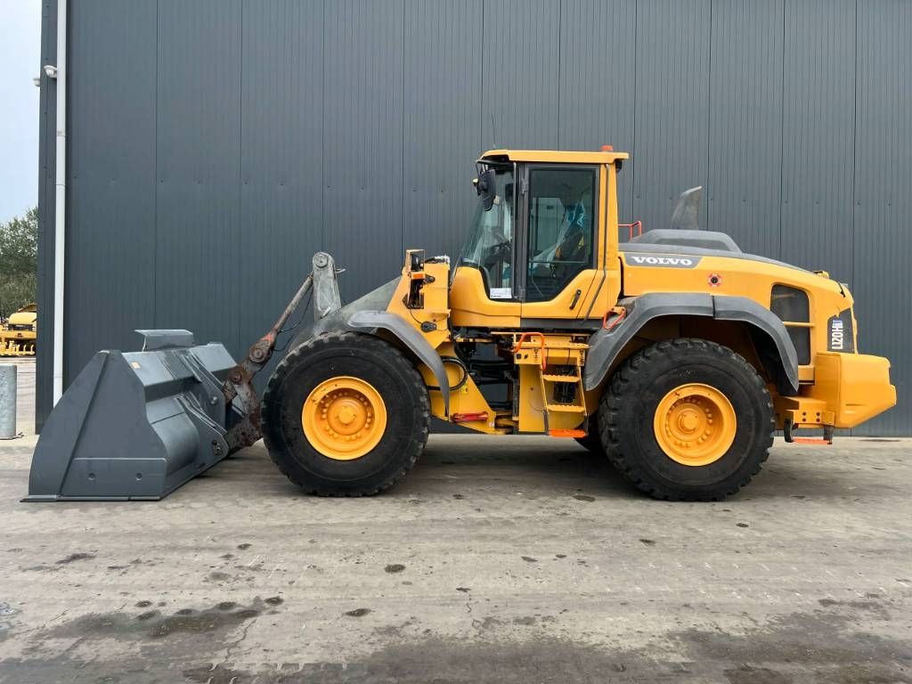 Volvo L120H - 3rd Valve - Weight System