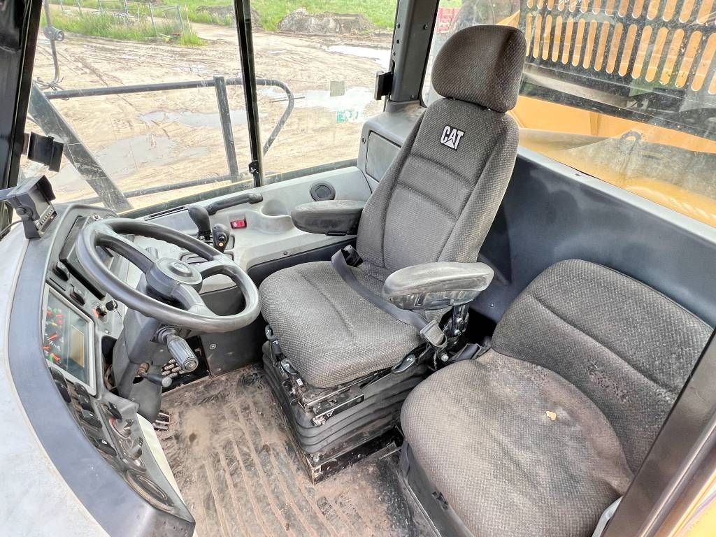 CAT 740B - Automatic Greasing / Camera / Airco