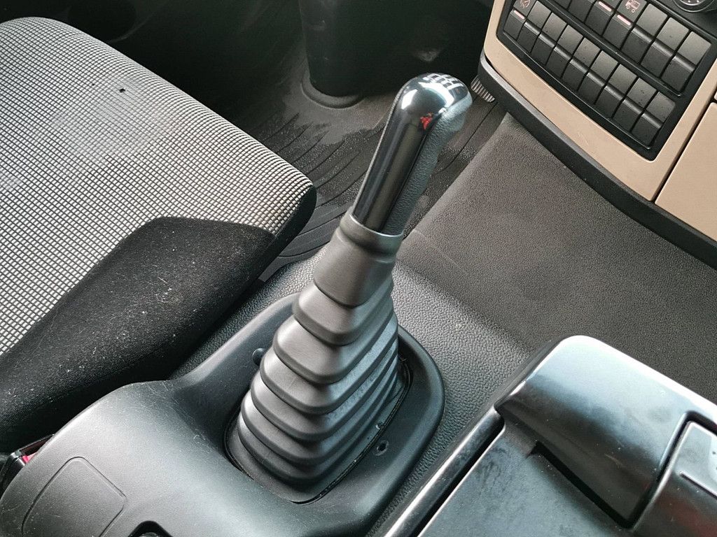 M.A.N. 8.220 TGL manual airco ahk