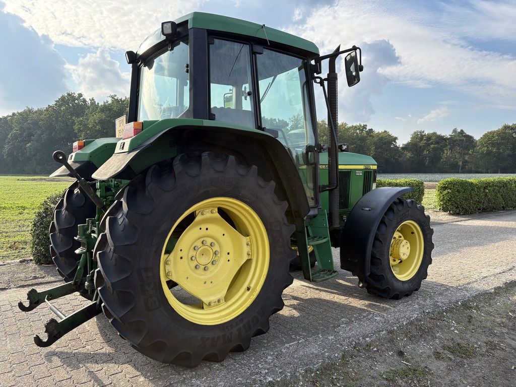 John Deere 6110 Premium