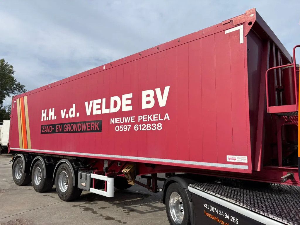 Carnehl 60m3 10 tons assen Bietenrek&Klep/deuren Stuuras Liftas Nieuwe APK!
