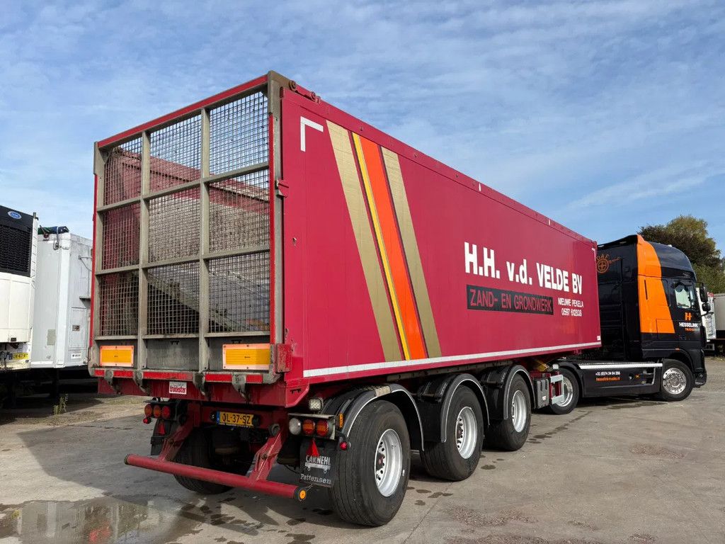 Carnehl 60m3 10 tons assen Bietenrek&Klep/deuren Stuuras Liftas Nieuwe APK!