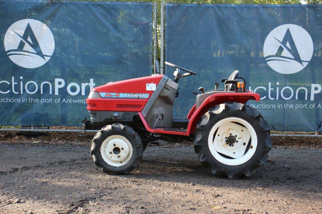 Mini tractor Yanmar Ke-4 Diesel 14hp