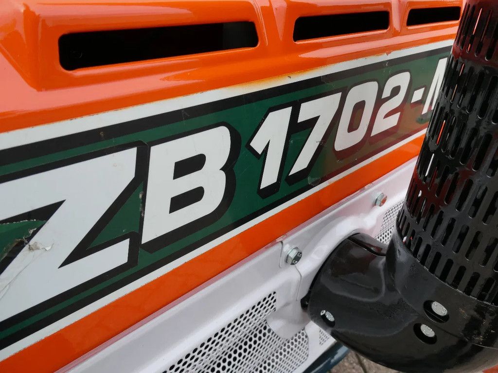 Kubota B1702 4wd / 840 Draaiuren / Superkruip